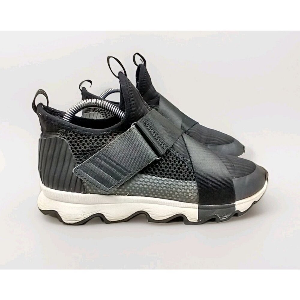 Sorel Kinetic‎ Sneak Shoes Women's 8 Black NL3374 Booties Ankle